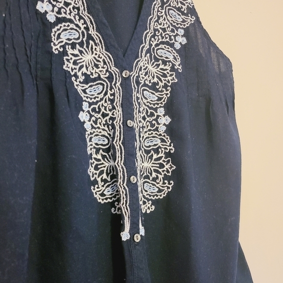 Converse One Star | Women's Navy Embroidered Tank (Size Small) - Picture 7 of 11